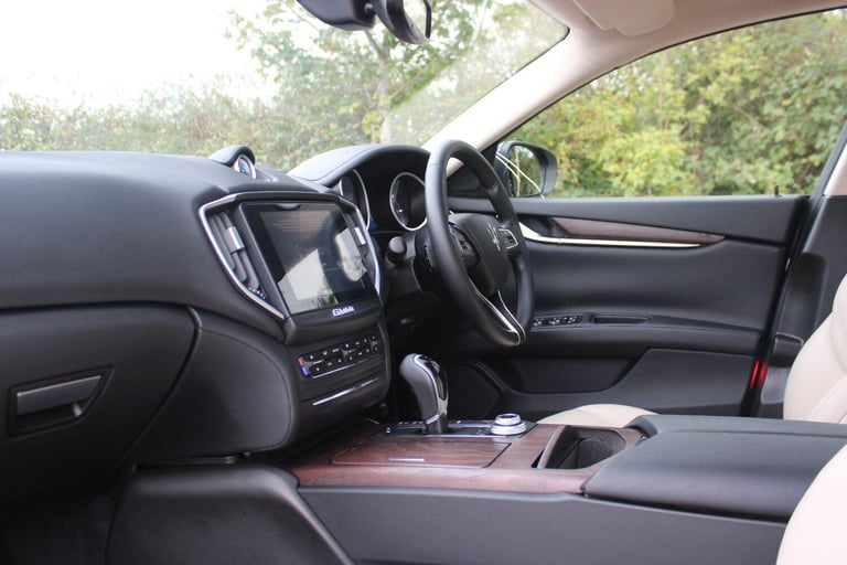 2016 Maserati Ghibli 3.0D V6 ZF Euro 5 (s/s) 4dr Diesel Automatic