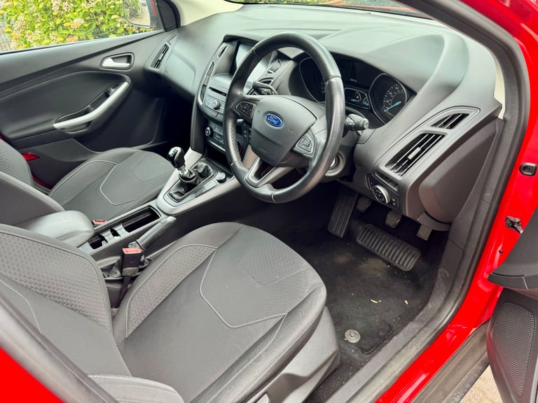 Ford, FOCUS, Hatchback, 2017, Manual, 999 (cc), 5 doors