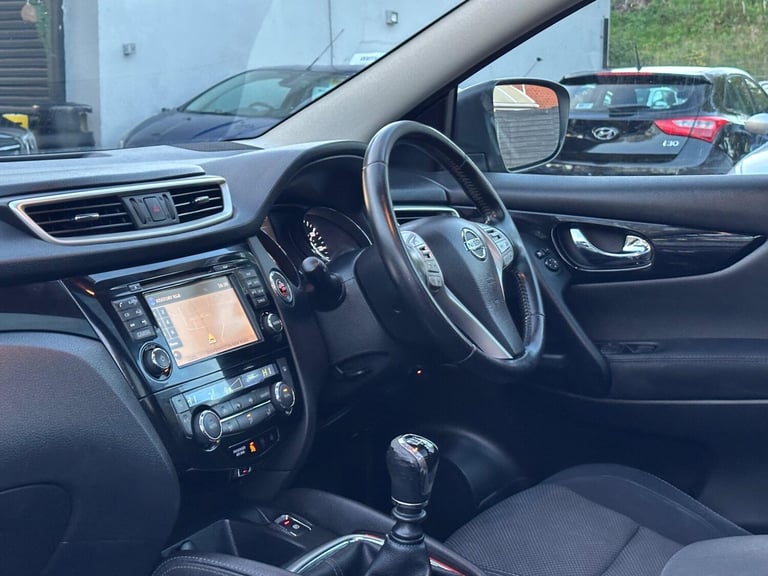 2014 Nissan Qashqai 1.2 DIG-T Acenta Premium 2WD Euro 5 (s/s) 5dr HATCHBACK Petrol Manual