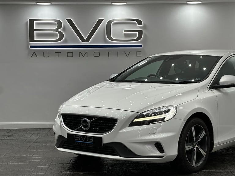 2017 Volvo V40 2.0 D2 R-Design Nav Plus Auto Euro 6 (s/s) 5dr HATCHBACK Diesel Automatic