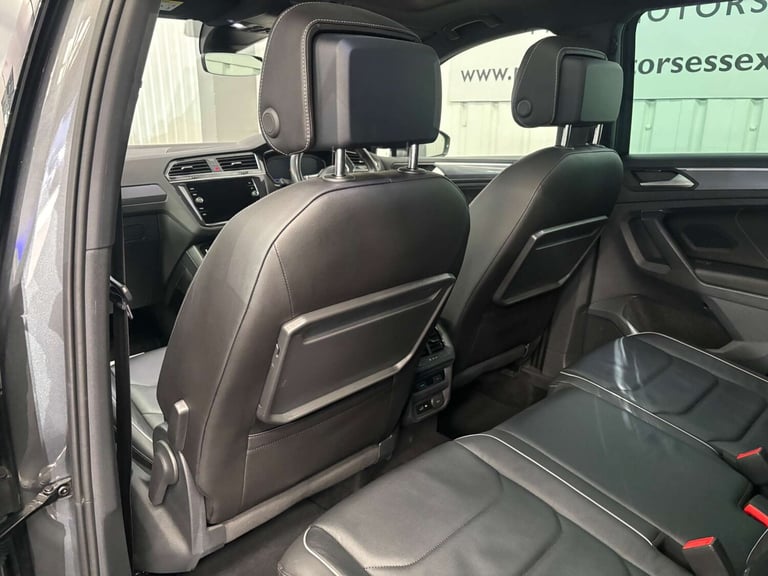 2020 Volkswagen Tiguan 2.0 TSi 230 4Motion SEL 5dr DSG ESTATE PETROL Automatic