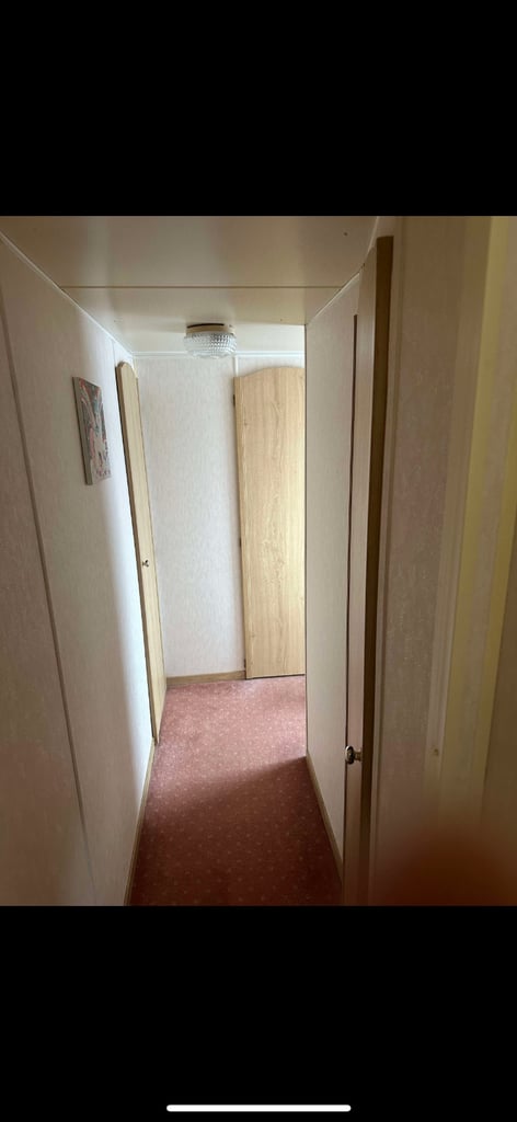 Static caravan for sale in eastchurch 