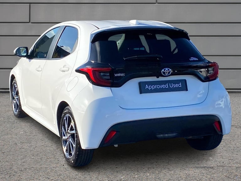 2023 Toyota Yaris 1.5 Hybrid Design 5dr CVT Hatchback Hybrid Automatic