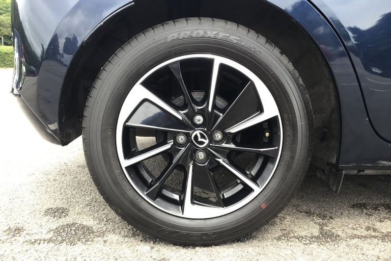 2024 Mazda Mazda2 102329 Hatchback Petrol Automatic