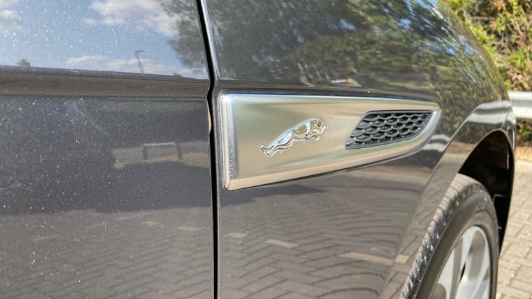 2022 Jaguar F-Pace 3.0 D300 R-Dynamic HSE 5dr Auto AWD ESTATE DIESEL Automatic