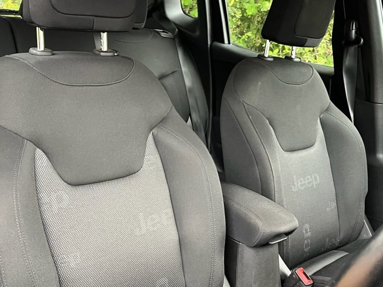 2017 Jeep Renegade 1.6 E-torQ Longitude 5dr ESTATE PETROL Manual