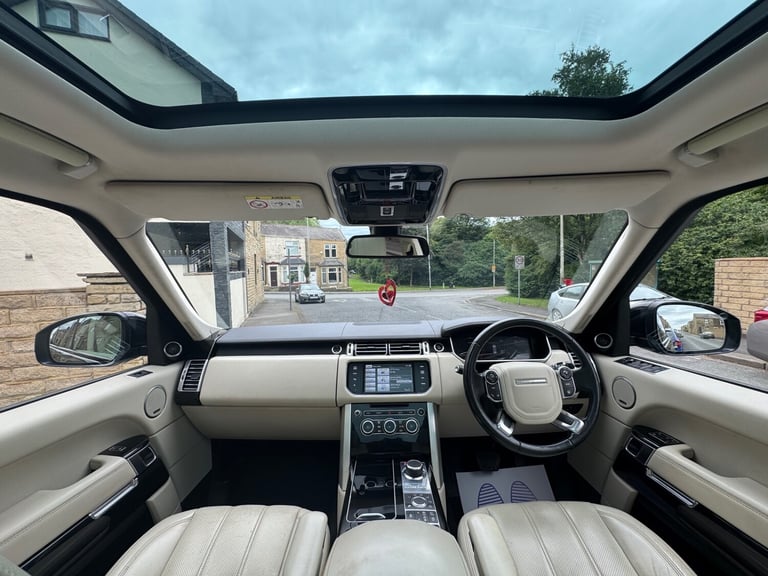 2015 Land Rover Range Rover 3.0 TDV6 Vogue 4dr Auto ESTATE Diesel Automatic