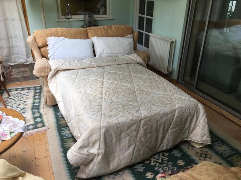 Compact Sofa with bed