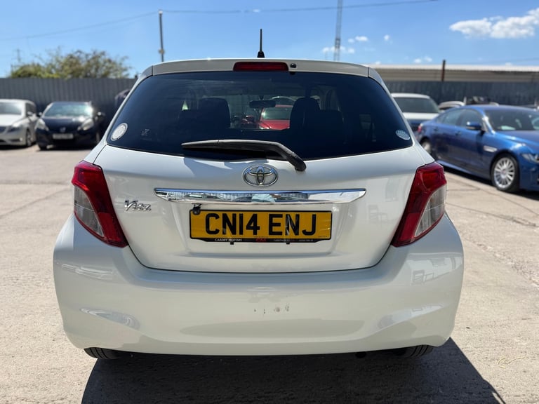 2012 Toyota Vitz YARIS 1.3 5DR AUTO Hatchback Petrol Automatic