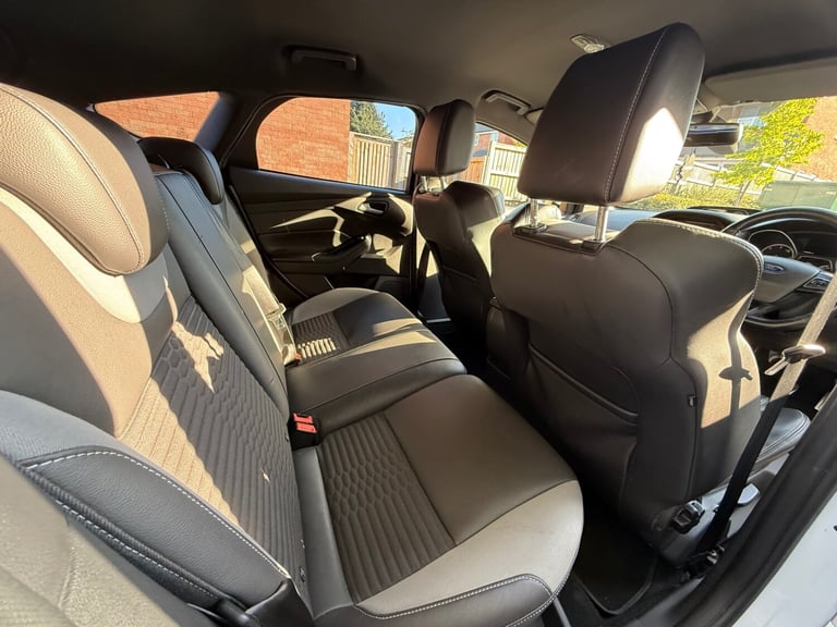 2015 FORD FOCUS 2.0 TDCi 185 ST-2 Diesel 5dr ULEZ EURO 6 CRUISE CONTROL