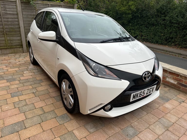 2015 Toyota AYGO 1.0 VVT-i X-Pression 5dr HATCHBACK Petrol Manual