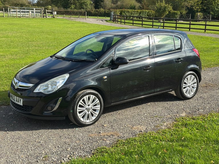 Vauxhall Corsa 1.2 SE, 2012, New MOT, Full Service History, Excellent Condition 