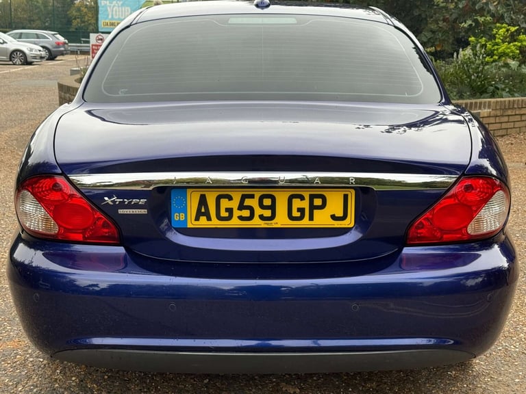 2010 Jaguar X-Type 2.2 X-Type Sovereign  Auto 4dr Saloon Diesel Automatic