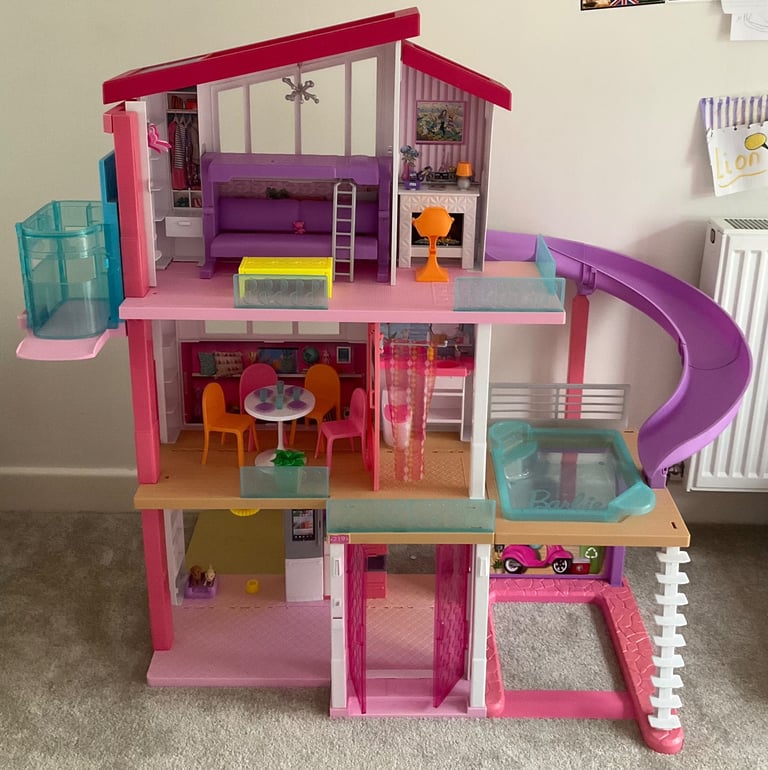 image for Barbie Dream House - excellent condition 