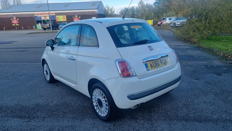 2011 Fiat 500 1.2 Lounge 3dr [Start Stop] HATCHBACK Petrol Manual
