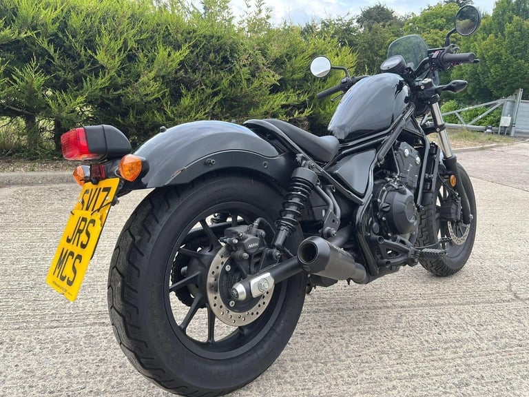 2017 17 HONDA CMX 500 A-X REBEL CMX500 CRUISER BOBBER 4k MILES ONLY NEW MOT