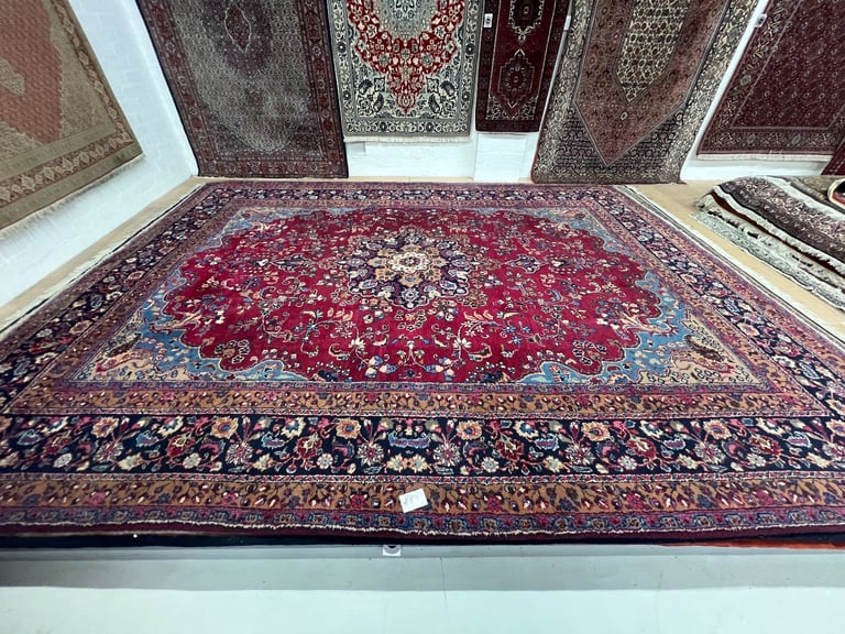 Persian sabzevar rug 295x390cm 