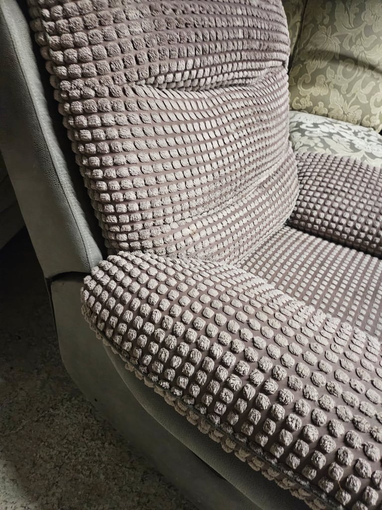 Exdisplay laz boy recliner armchair 120