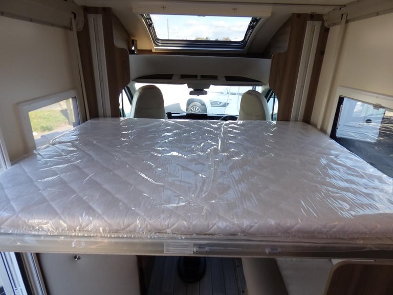Roller Team Kronos Compact 590 Motorhome DIESEL MANUAL 2025