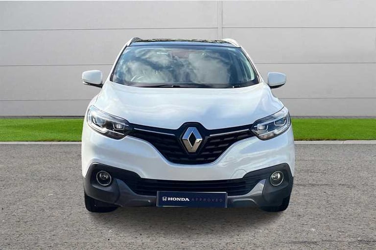 2016 Renault Kadjar 1.2 TCE SIGNATURE NAV 5DR Hatchback Petrol Manual