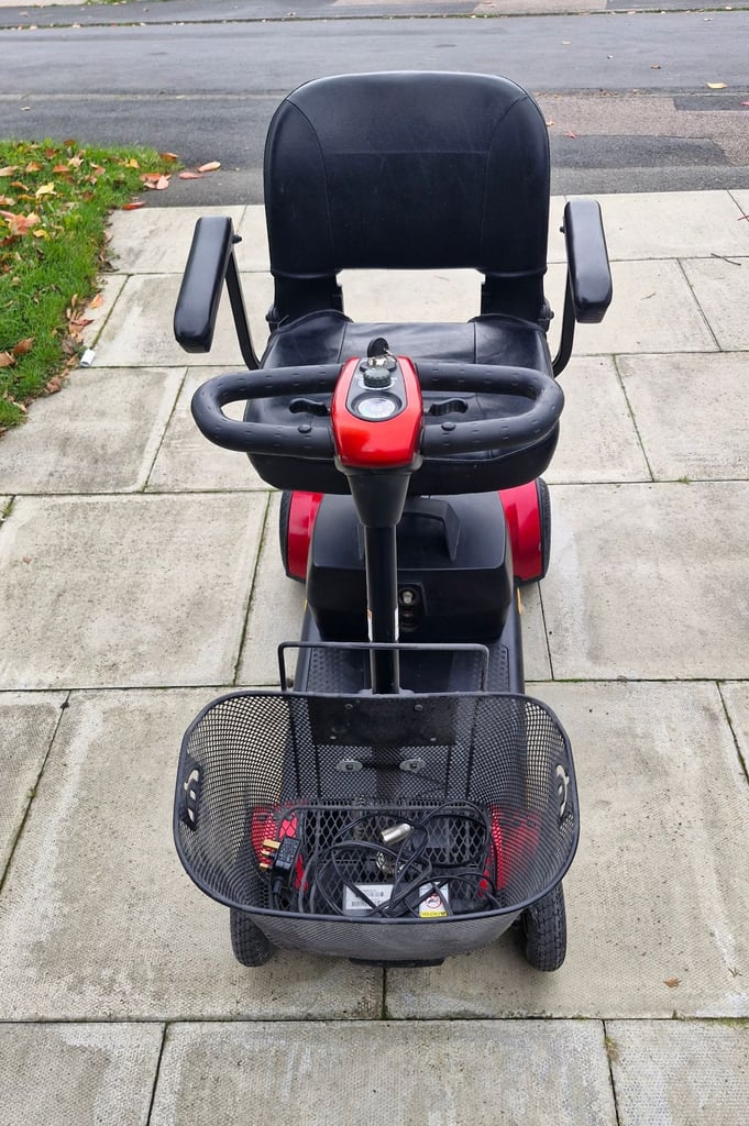 Pride gogo car boot mobility scooter