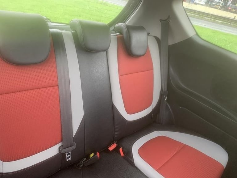 2016 Kia Picanto Chilli 1.3 Auto - New MOT - Only 22000 miles