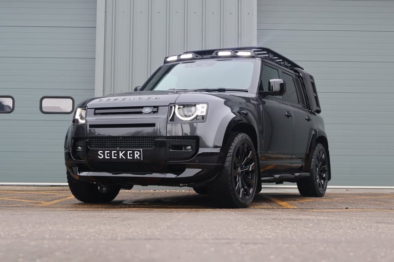 image for 2025 Land Rover Defender 110 2025 DEMO MODEL HARD TOP D250 WORLD TOUR EDITION  GENUINE REAR SEATS...