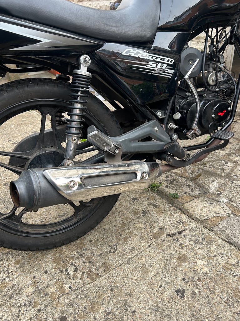 Lexmoto, HUNTER, 2019, 49 (cc)