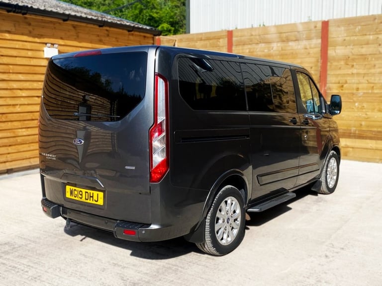 2019 Ford Tourneo Custom 2.0 TDCi EcoBlue 130ps L/R 9 Seater Titanium Auto MPV DIESEL Automatic