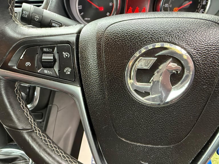 2016 Vauxhall Mokka 1.6 CDTi ecoFLEX Tech Line SUV 5dr Diesel Manual 2WD Euro 6 (s/s) (136 ps) HA...