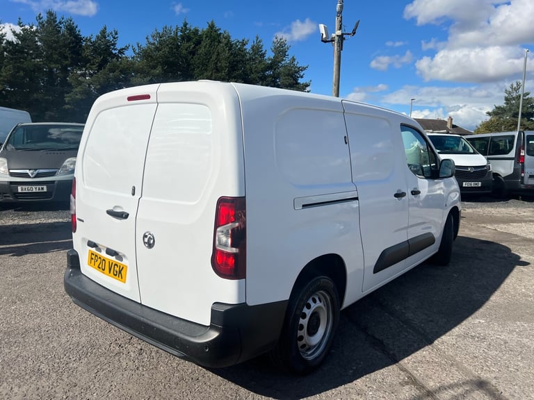 2020 Vauxhall Combo 2300 1.6 Turbo D 100ps H1 Edition Van PANEL VAN Diesel Manual