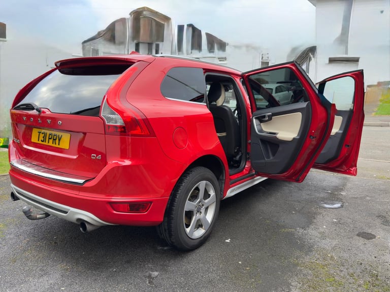 Volvo, XC60, Estate, 2012, Manual, 1984 (cc), 5 doors