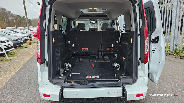 FORD GRAND TOURNEO CONNECT 1.5 TDCi Titanium 2017