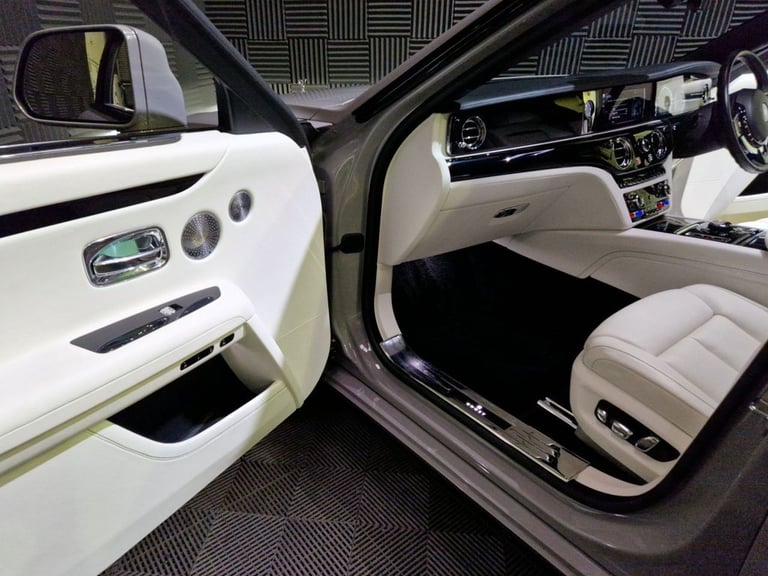 2021 Rolls-Royce Ghost 6.75 V12 Saloon 4dr Petrol Auto 4WD Euro 6 (571 ps) Saloon Petrol Automatic