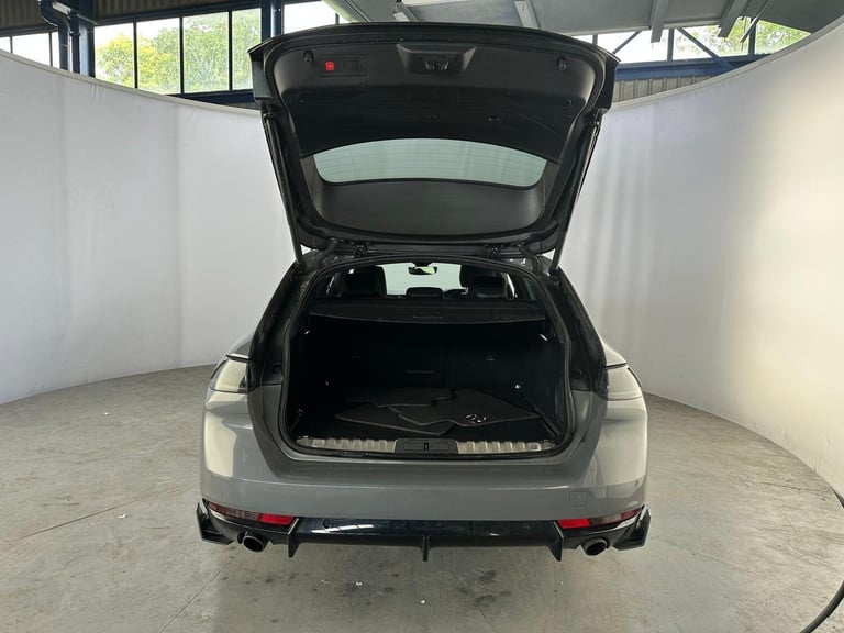 2022 Peugeot 508 SW 1.6 11.8kWh Sport Engineered e-EAT 4WD Euro 6 (s/s) 5dr ESTATE Petrol/Electri...