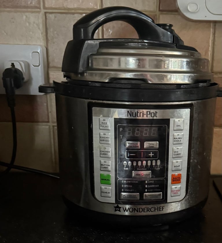 image for Wonderchef Nutripot (Electric pressure cooker)