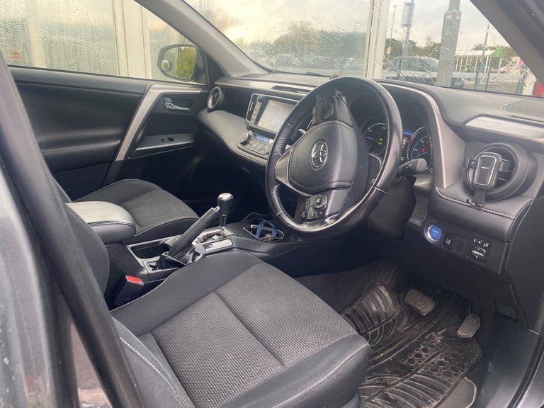 Toyota, RAV4, Estate, 2016, Other, 2494 (cc), 5 doors