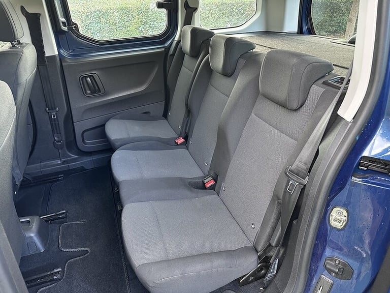2019 Vauxhall Combo Life Turbo Design MPV Petrol Manual