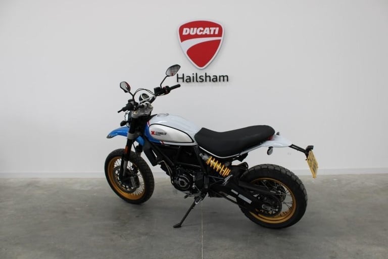 2022 Ducati Scrambler Desert Sled in Sparkling Blue