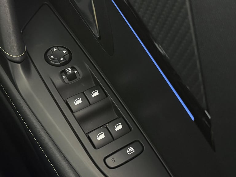 2025 Peugeot 208 1.2 Hybrid 136 GT 5dr e-DSC6 HATCHBACK PETROL Automatic