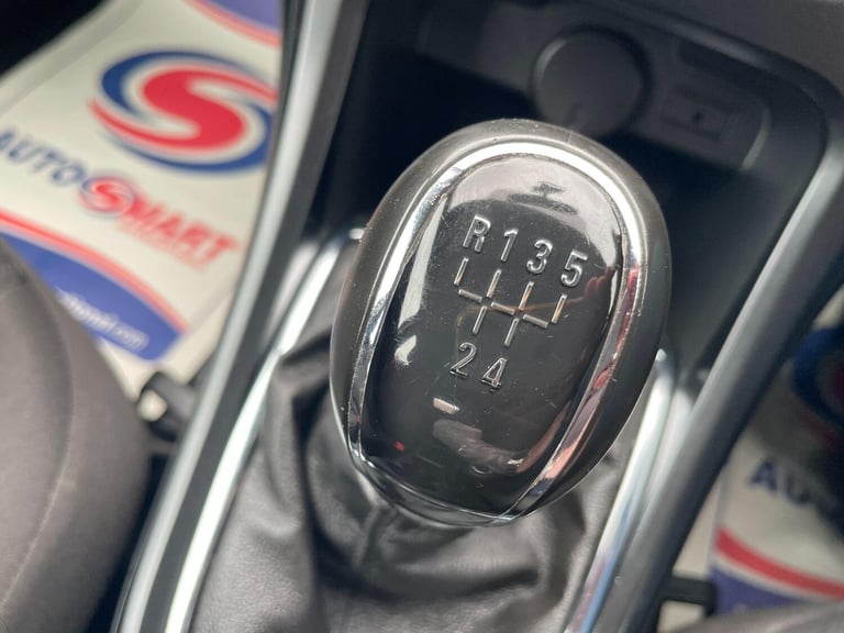 2014 Vauxhall Astra 1.3 CDTi ecoFLEX Exclusiv Hatchback 5dr Diesel Manual Euro 5 (s/s) (95 ps) HA...