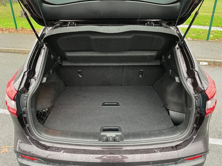 2017 Nissan Qashqai DCI ACENTA Hatchback Diesel Manual