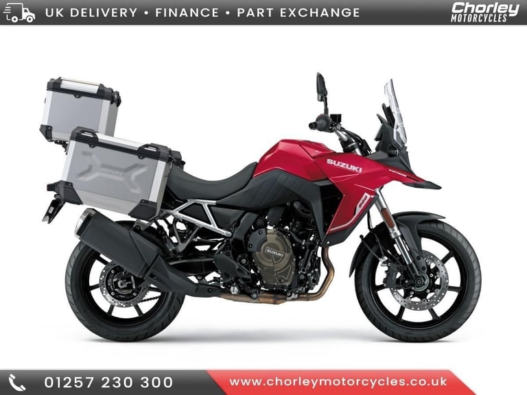 SUZUKI DL800RE RQM5 V-STROM TOUR, UNREGISTERED, 0 MILES, TOP CASE AND PANNIER...
