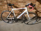 Carrera Road Bike : Very good condition