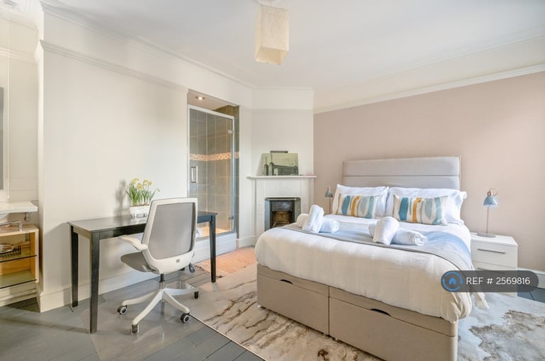 1 bedroom in Drewstead Road, London, SW16 (#2569816)