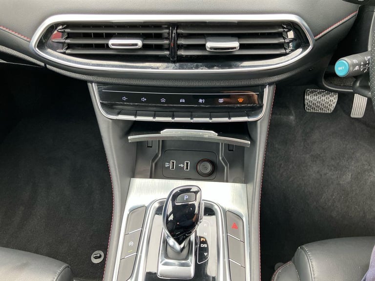 2022 MG MG HS EXCITE DCT ESTATE Petrol Automatic