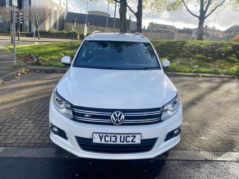 2013 Volkswagen Tiguan 2.0 TDi BlueMotion Tech R-Line 177 5dr DSG ESTATE Diesel Automatic