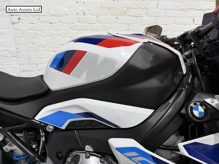 2024 BMW M 1000 R 1000 Naked Petrol Claw-shifted Euro 5 (209 ps) Naked Petrol Manual