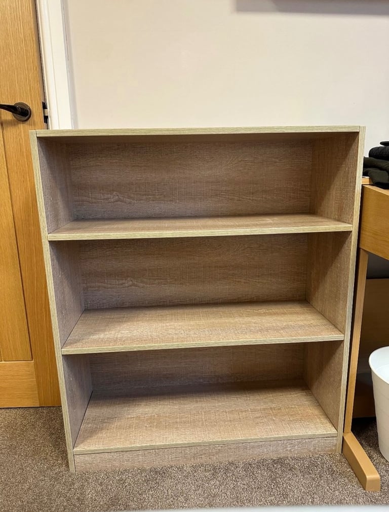 Wooden Bookshelf Excellent Condition 