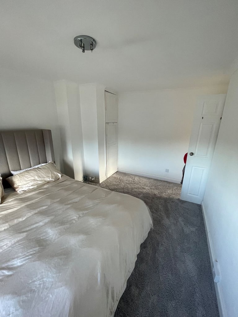 3-Bedroom House Available for Long-Term Lease 